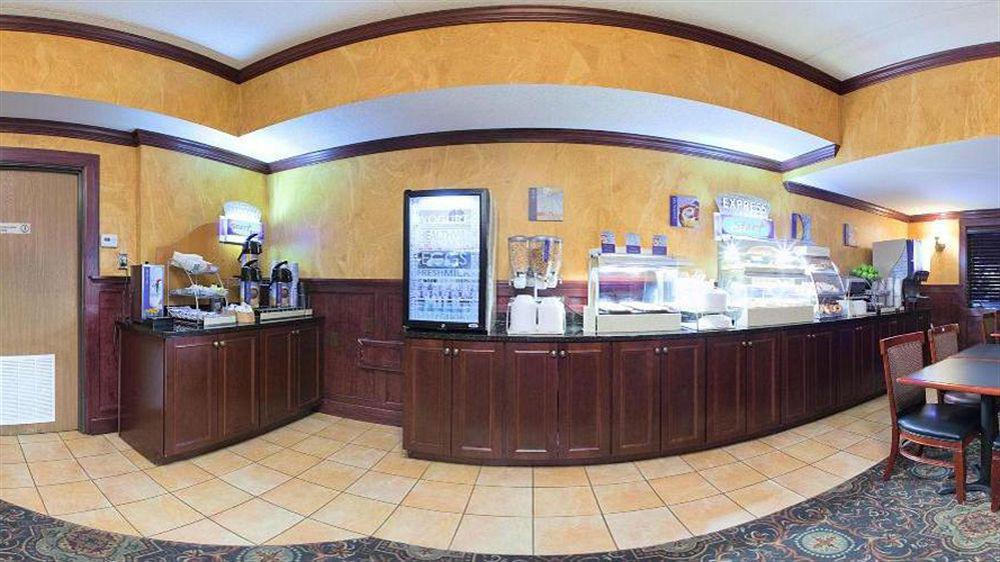 Hotel Express Pittsburgh-north/harmarville By Ihg Harmarville