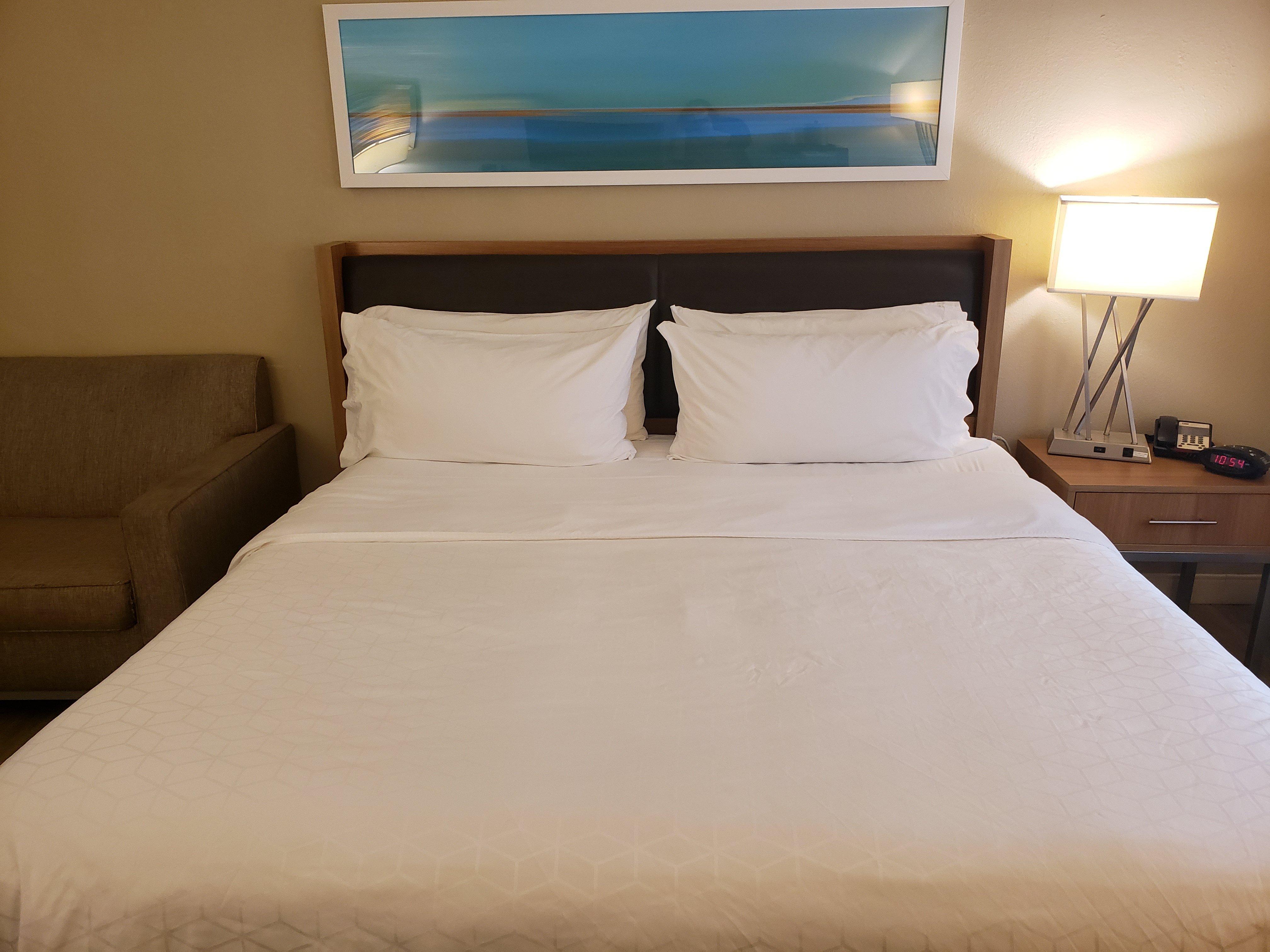 Hotel Express Pittsburgh-north/harmarville By Ihg 2*