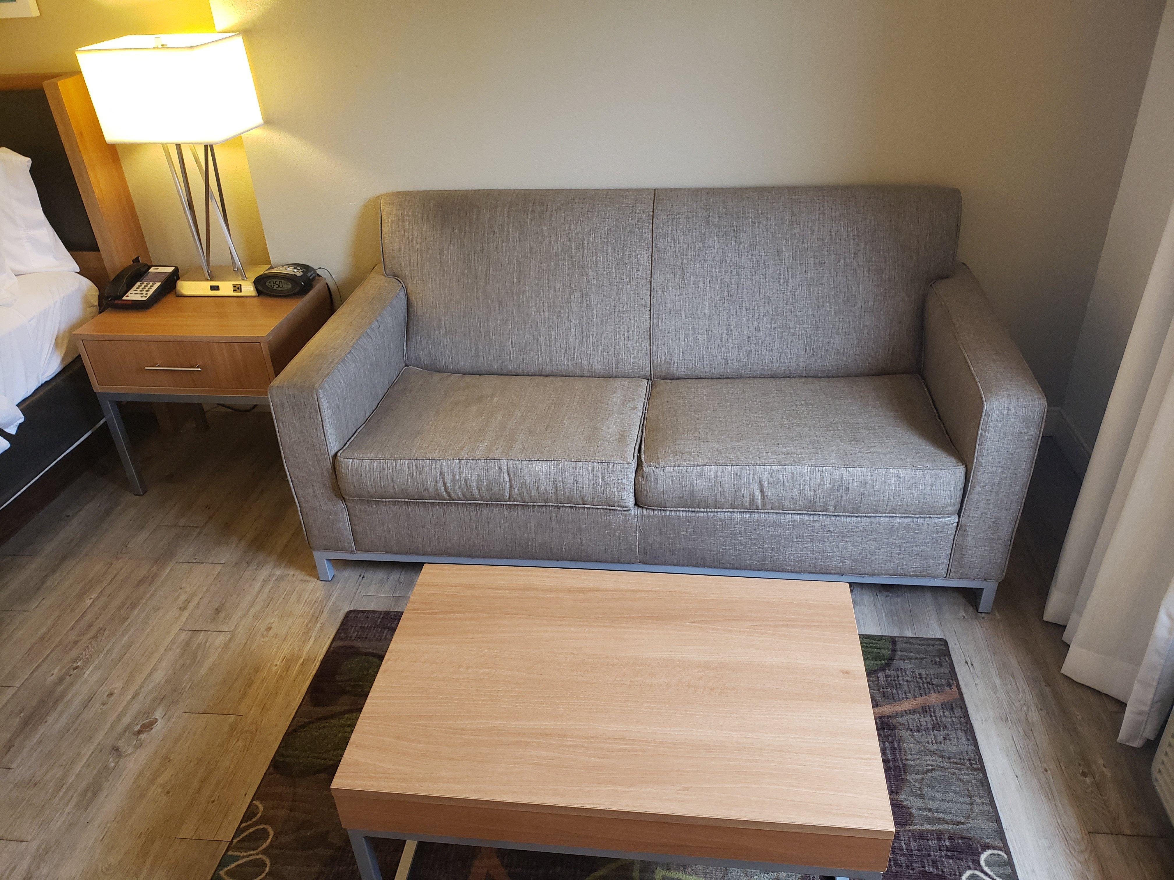 Express Pittsburgh-north/harmarville By Ihg Hotel 2*